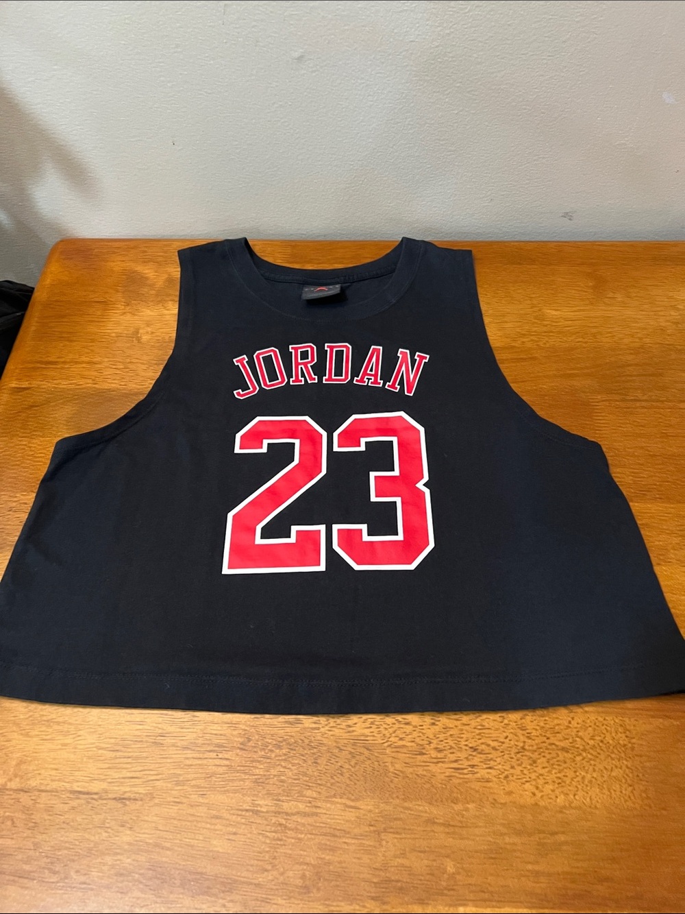 Jordan Women's Heritage Tank Top in black/white Size LARGE
